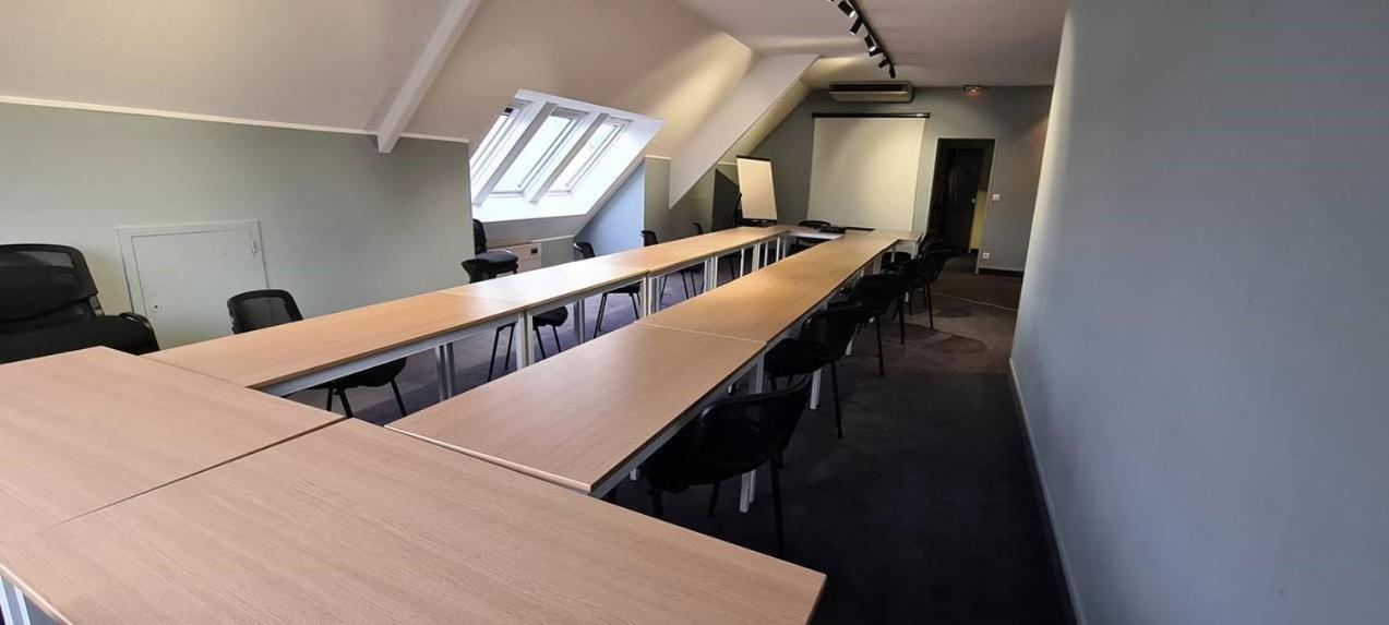 Hostellerie Saint Vincent Beauvais Aeroport מראה חיצוני תמונה