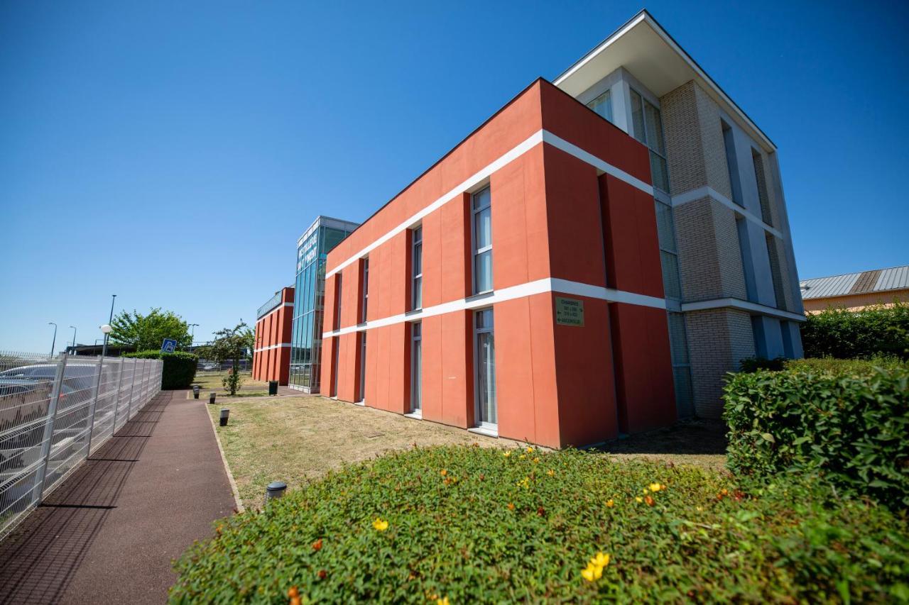 Hostellerie Saint Vincent Beauvais Aeroport מראה חיצוני תמונה