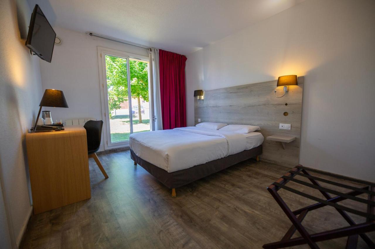 Hostellerie Saint Vincent Beauvais Aeroport מראה חיצוני תמונה