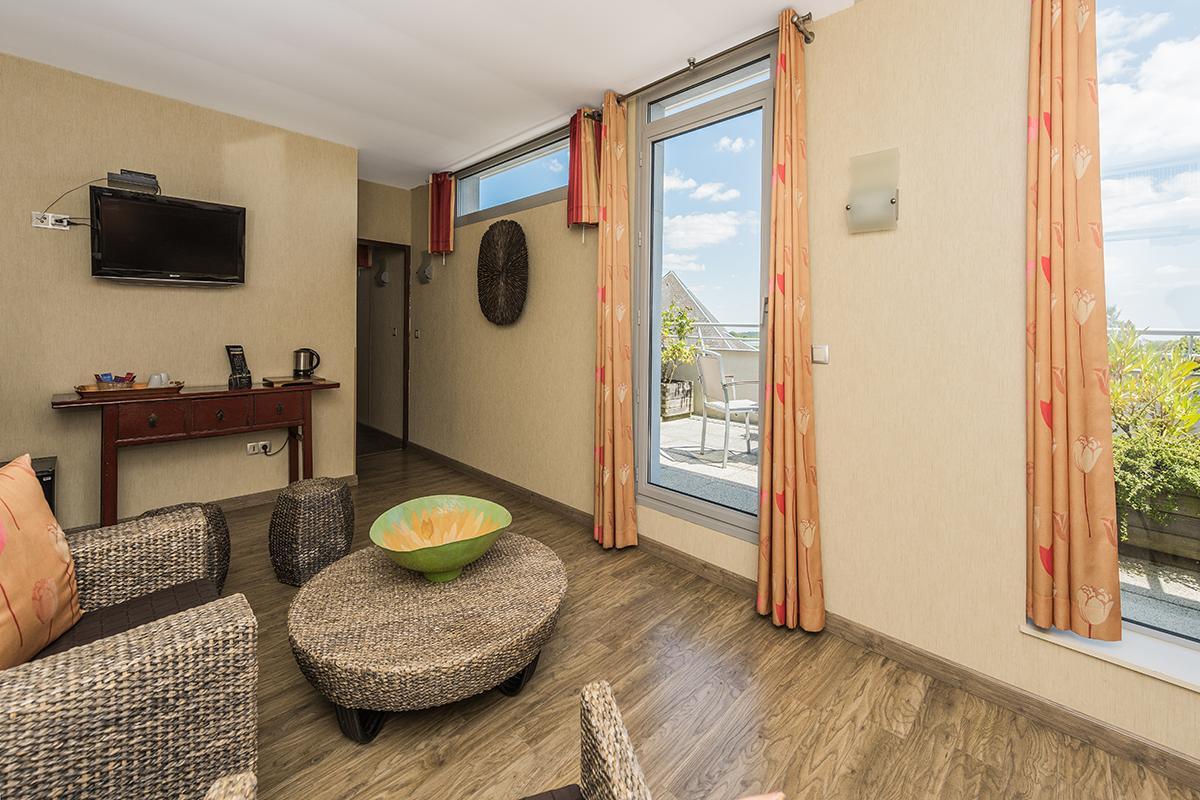 Hostellerie Saint Vincent Beauvais Aeroport מראה חיצוני תמונה